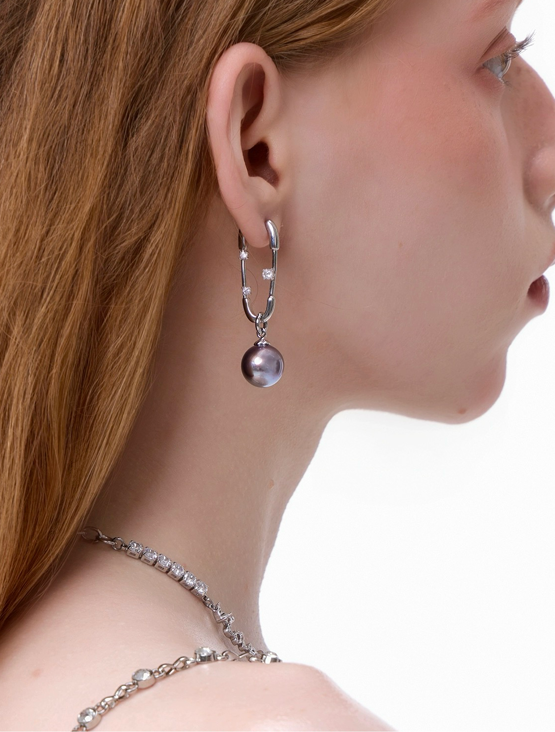 Soomi Earrings